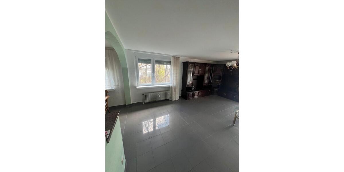 Etagenwohnung Pfullingen - 4 Zimmer, 100 m&sup2;, 329.000&euro; | Angebot:26984827