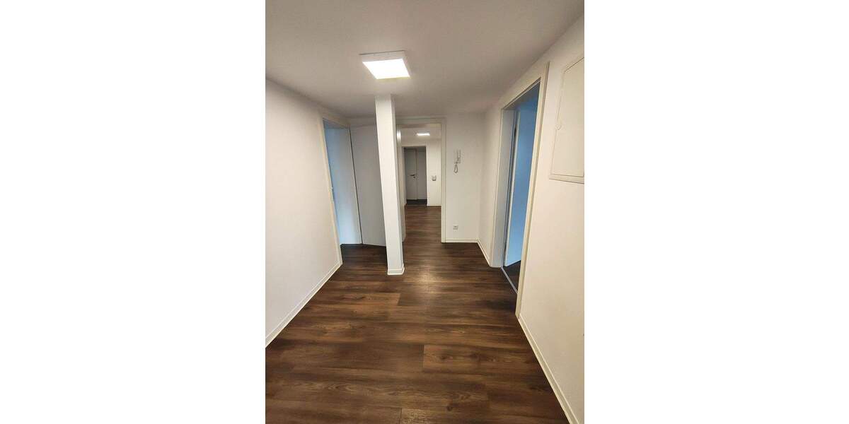 Etagenwohnung Reutlingen Rommelsbach - 3 Zimmer, 90 m&sup2;, 349.900&euro; | Angebot:25657484