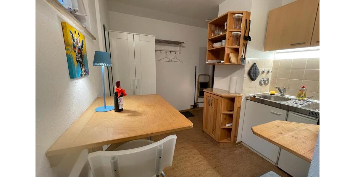 Etagenwohnung Tübingen Lustnau - 1.5 Zimmer, 34 m&sup2;, 1.090&euro; | Angebot:25646137