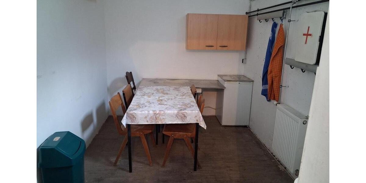 Gewerbeobjekt Reutlingen - 1.350&euro; | Angebot:25811409