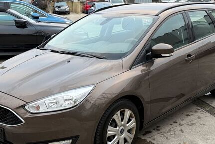 Ford Focus 77.000 km 6.990 &euro; Metzingen 72555
