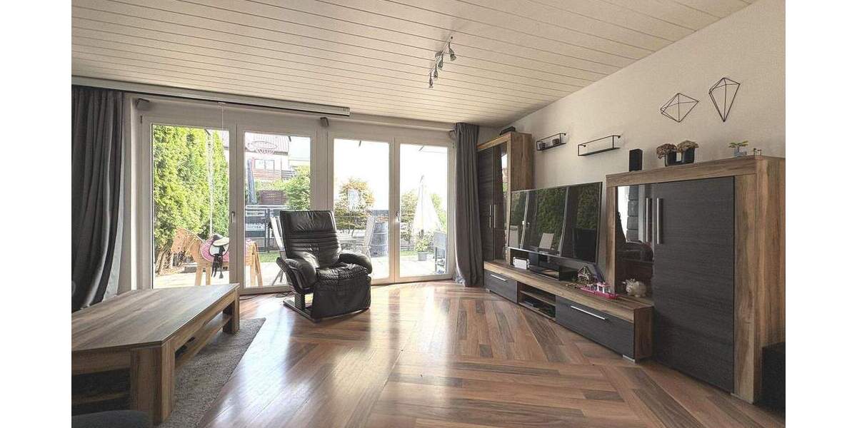 Doppelhaushälfte Steinenbronn - 6 Zimmer, 168 m&sup2;, 629.000&euro; | Angebot:25704260