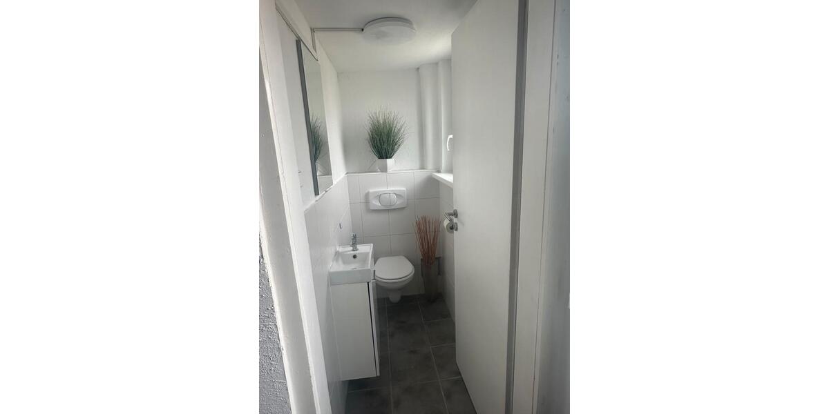 Erdgeschoßwohnung Pfullingen - 2 Zimmer, 45 m&sup2;, 585&euro; | Angebot:26047570