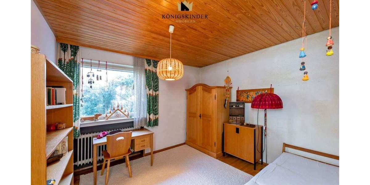 Einfamilienhaus Bad Urach - 6 Zimmer, 182 m&sup2;, 395.000&euro; | Angebot:25669344