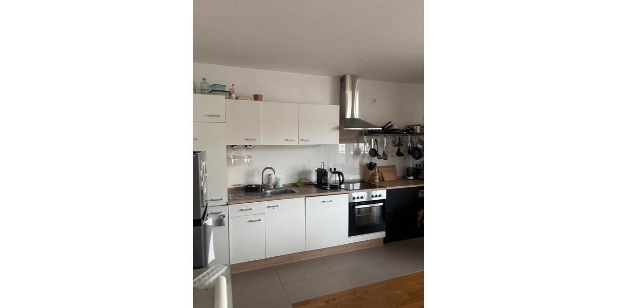 Etagenwohnung Tübingen Derendingen - 5 Zimmer, 140 m&sup2;, 571&euro; | Angebot:25047385
