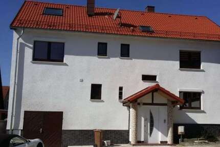 Haus Erkenbrechtsweiler - 9.5 Zimmer, 213 m&sup2;, 430.000&euro; | Angebot:22688521