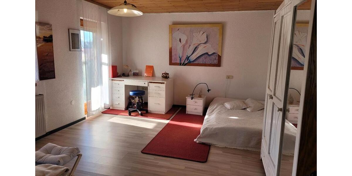 Mehrfamilienhaus, Wohnhaus Bisingen - 8 Zimmer, 202 m&sup2;, 321.000&euro; | Angebot:24801845