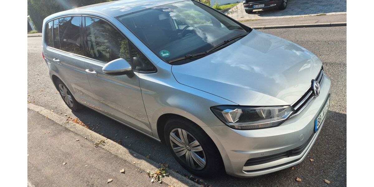 VW Touran 120.000 km 14.700 &euro; Ehningen 71139
