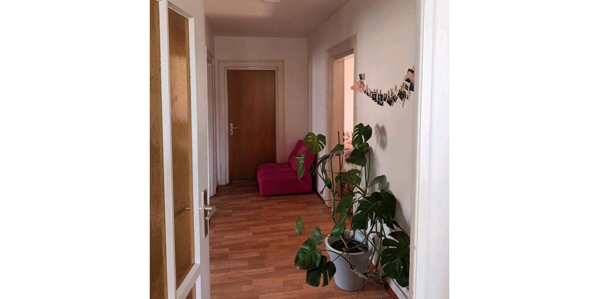 Etagenwohnung Rottenburg am Neckar - 3 Zimmer, 18 m&sup2;, 260&euro; | Angebot:27584042
