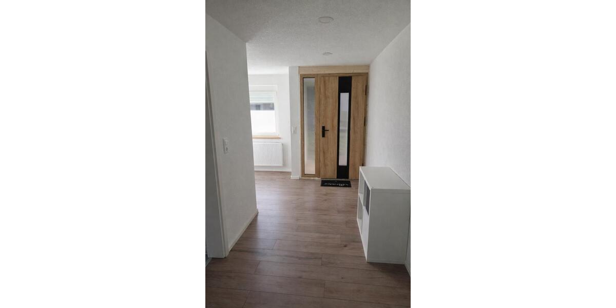 Doppelhaushälfte Bisingen - 5 Zimmer, 130 m&sup2;, 435.000&euro; | Angebot:25944612