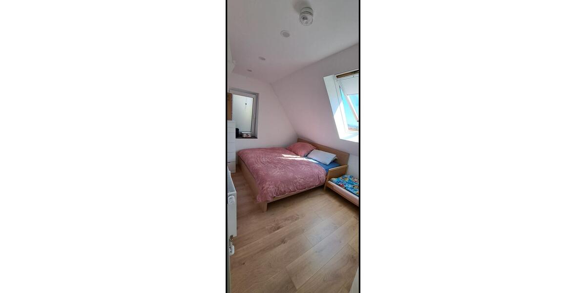 Dachgeschoßwohnung Neustetten - 3 Zimmer, 50 m&sup2;, 725&euro; | Angebot:27616392