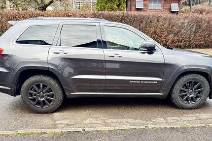 Jeep Grand Cherokee 151.100 km 20.999 &euro; Tübingen 72070