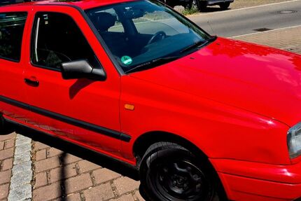 VW Golf 184.000 km 1.999 &euro; Filderstadt 70794