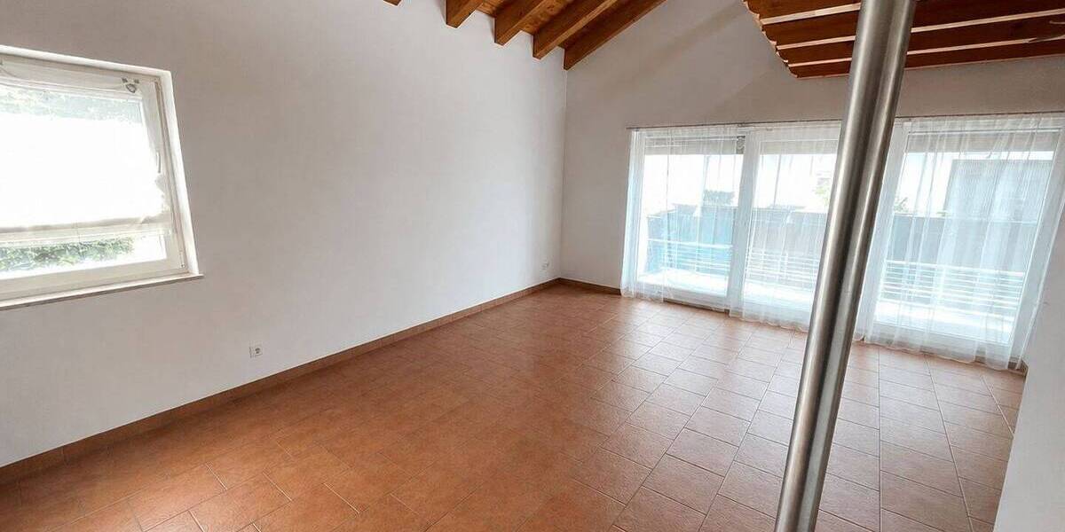 Etagenwohnung Dettenhausen - 2 Zimmer, 75 m&sup2;, 850&euro; | Angebot:26569835