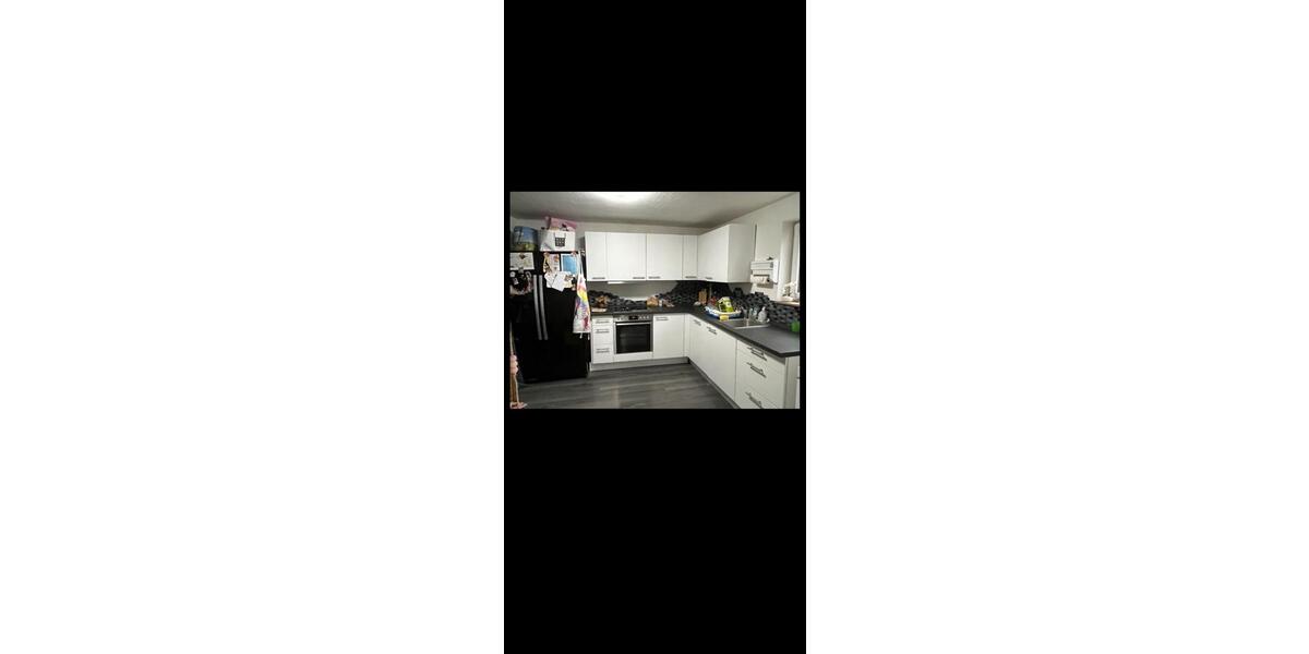 Etagenwohnung Esslingen am Neckar Oberesslingen - 4 Zimmer, 120 m&sup2;, 1.350&euro; | Angebot:26562321