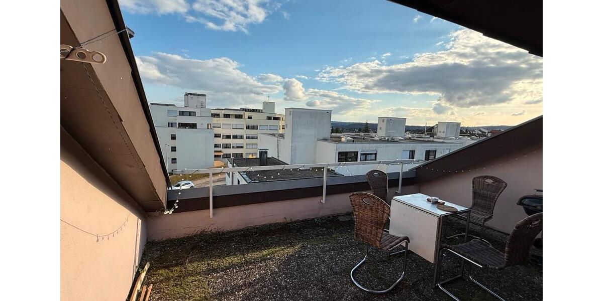 Dachgeschoßwohnung Schönaich - 3.5 Zimmer, 78 m&sup2;, 949&euro; | Angebot:26036237