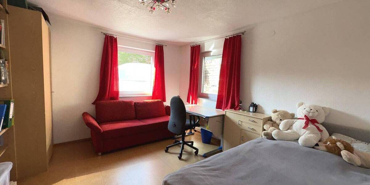 Einfamilienhaus Hechingen - 9 Zimmer, 220 m&sup2;, 650.000&euro; | Angebot:26029373