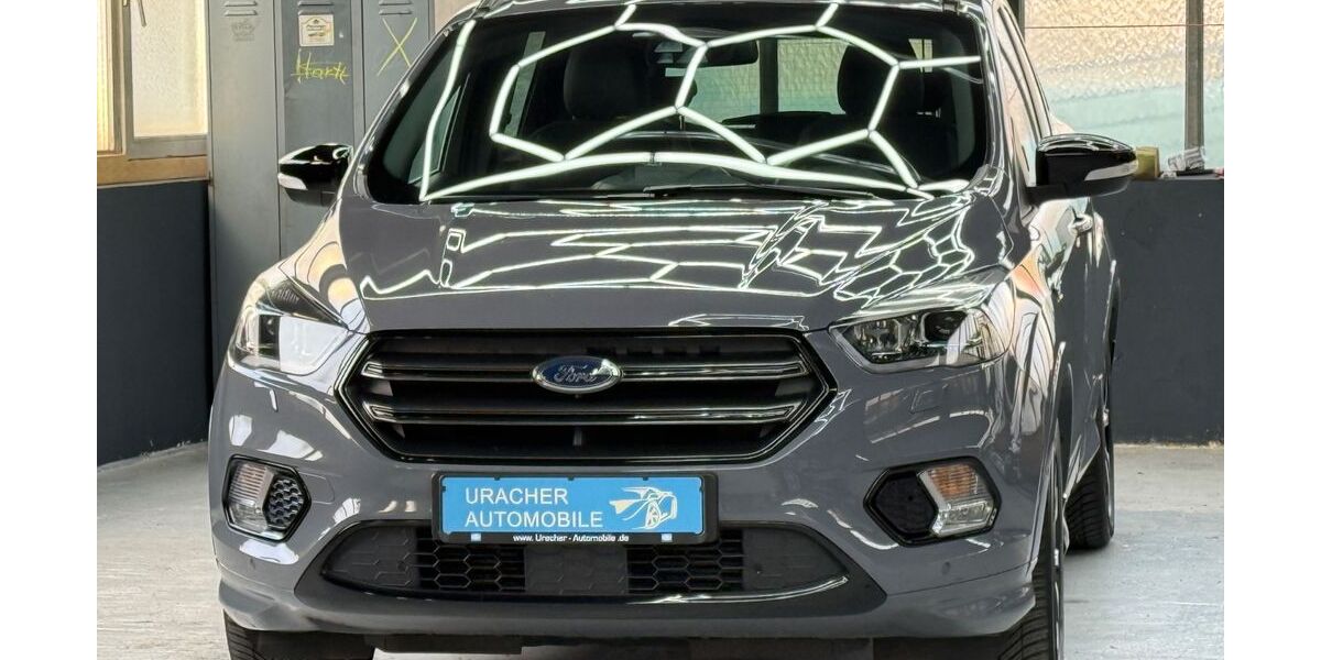 Ford Kuga 81.000 km 19.990 &euro; Reutlingen 72762