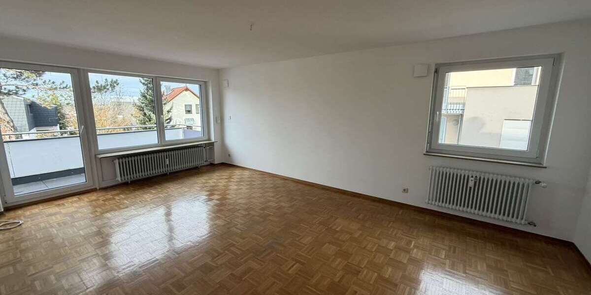 Etagenwohnung Reutlingen - 2 Zimmer, 61 m&sup2;, 700&euro; | Angebot:25975212