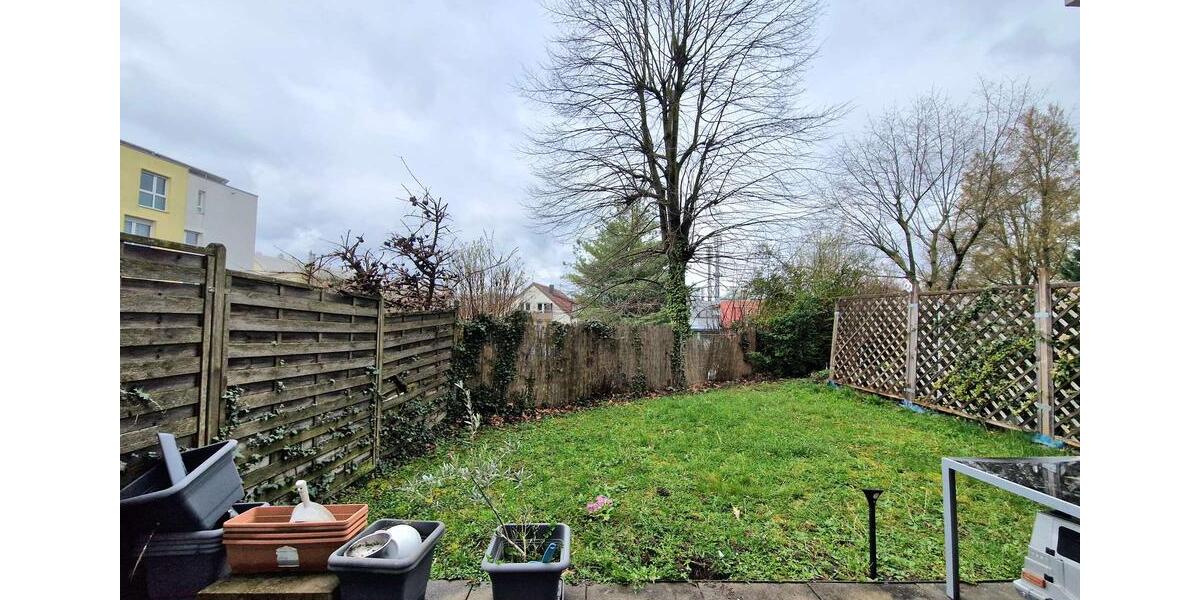 Erdgeschoßwohnung Filderstadt - 4 Zimmer, 102 m&sup2;, 1.272&euro; | Angebot:26004785