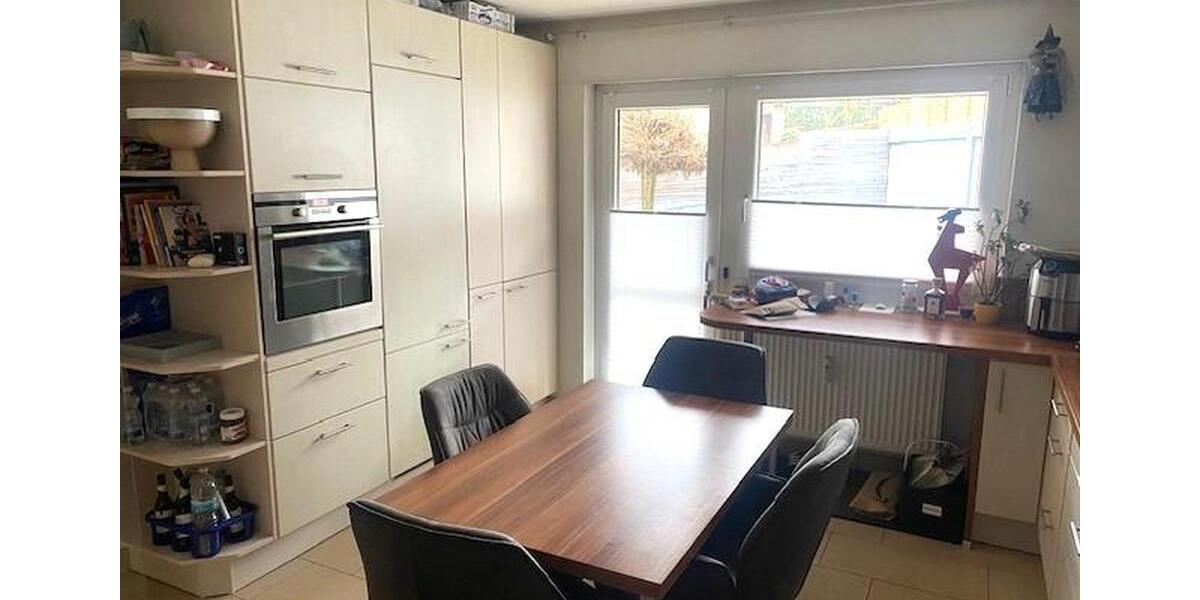 Maisonettenwohnung Wernau (Neckar) - 5 Zimmer, 180 m&sup2;, 2.160&euro; | Angebot:26035040
