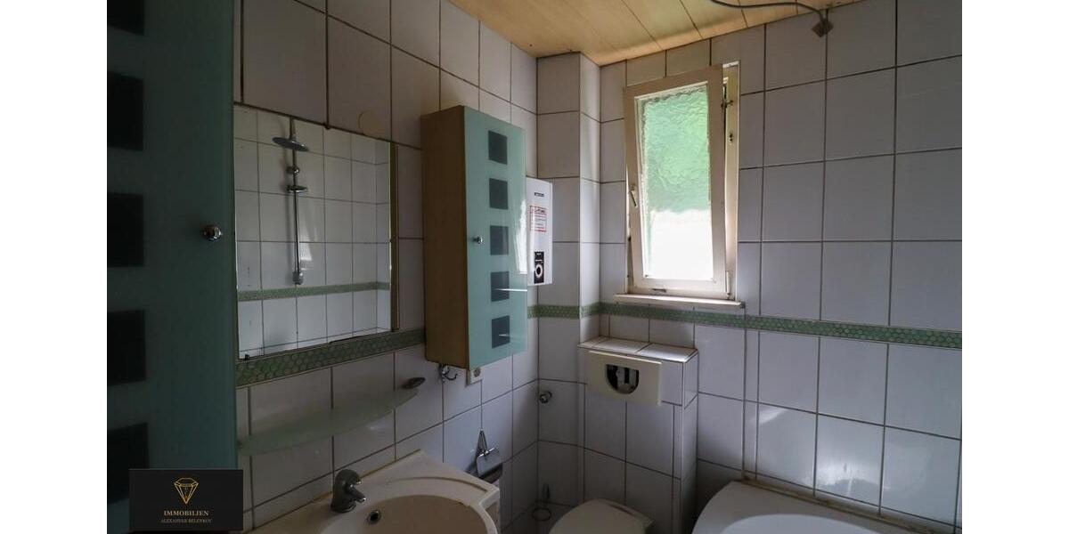 Dachgeschoßwohnung Lichtenstein - 4 Zimmer, 112 m&sup2;, 115.000&euro; | Angebot:26757850