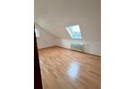 Dachgeschoßwohnung Ostfildern - 5 Zimmer, 90 m&sup2;, 1.130&euro; | Angebot:26699192