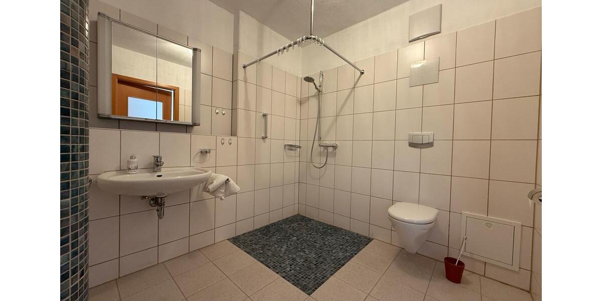 Etagenwohnung Tübingen Derendingen - 2 Zimmer, 86 m&sup2;, 1.500&euro; | Angebot:26603223
