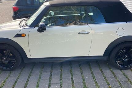 Mini Cooper Cabrio 90.000 km 11.500 &euro; Nürtingen 72622