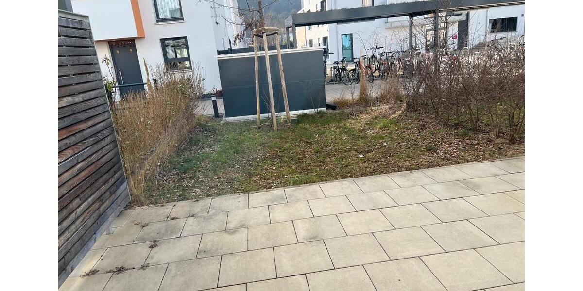 Etagenwohnung Esslingen am Neckar Brühl - 5 Zimmer, 127 m&sup2;, 2.500&euro; | Angebot:25292623