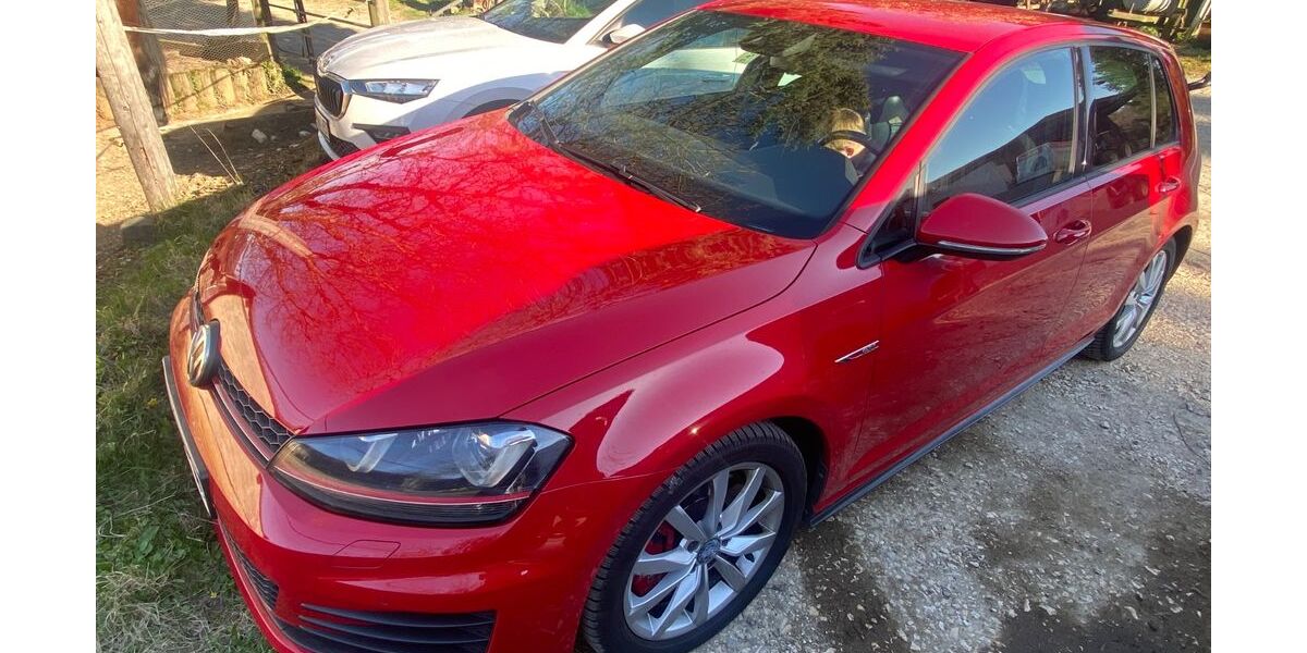 VW Golf 153.000 km 16.900 &euro; Kirchheim u. Teck 73230