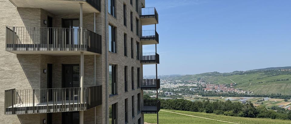 Etagenwohnung Ostfildern - 3 Zimmer, 118 m&sup2;, 2.297&euro; | Angebot:25903791