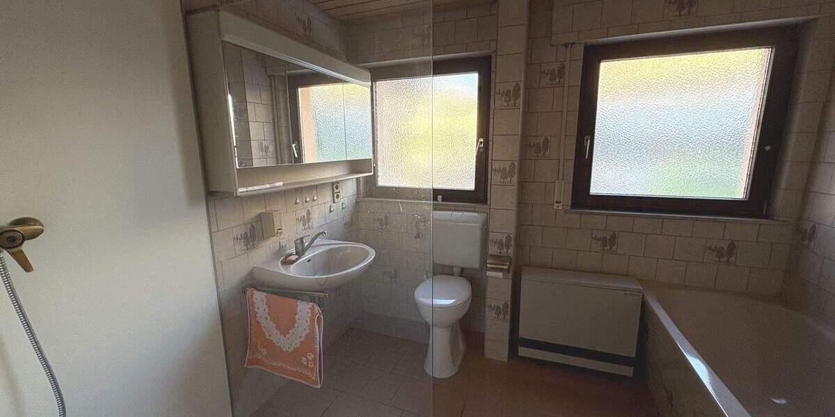 Doppelhaushälfte Schönaich - 5 Zimmer, 121 m&sup2;, 590.000&euro; | Angebot:25704352