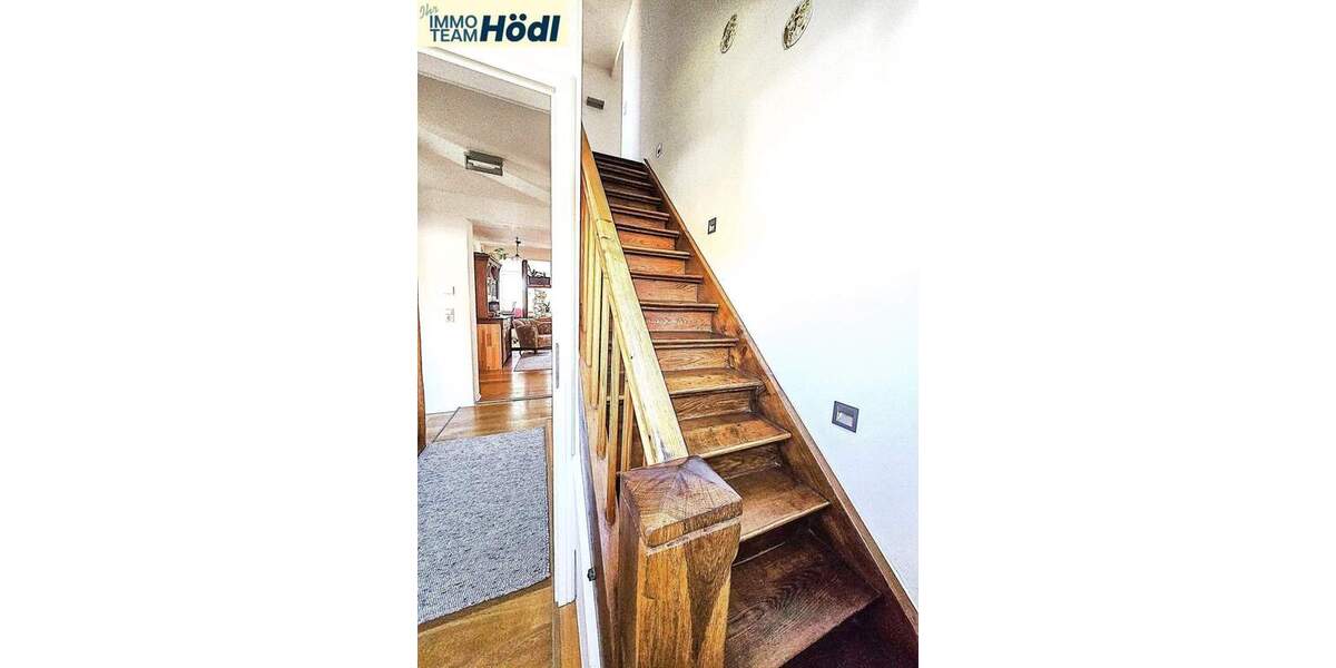 Einfamilienhaus Reutlingen Sondelfingen - 6 Zimmer, 180 m&sup2;, 699.000&euro; | Angebot:25865087