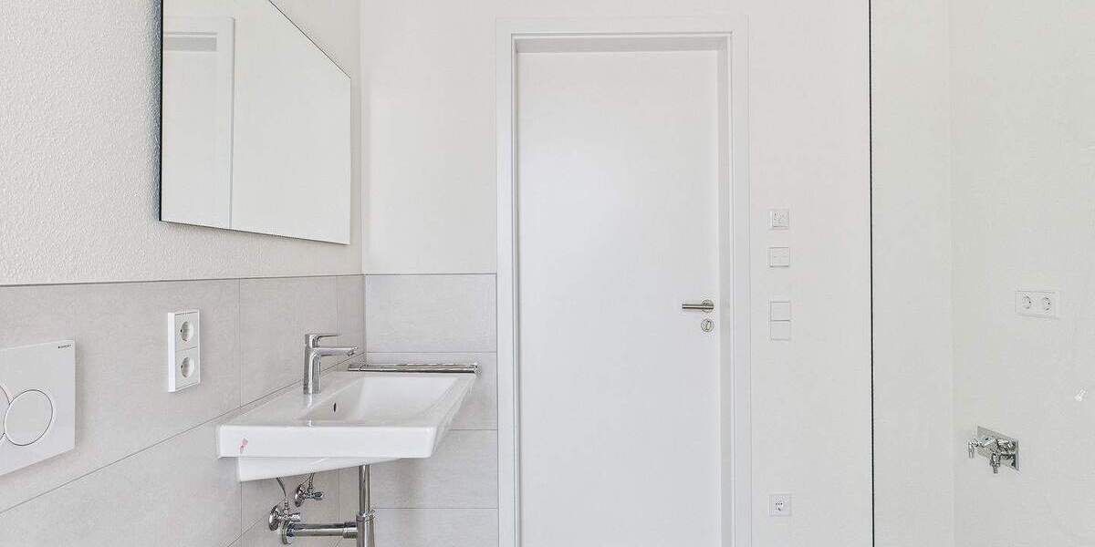 Etagenwohnung Sindelfingen Ost - 2 Zimmer, 60 m&sup2;, 1.200&euro; | Angebot:25732283