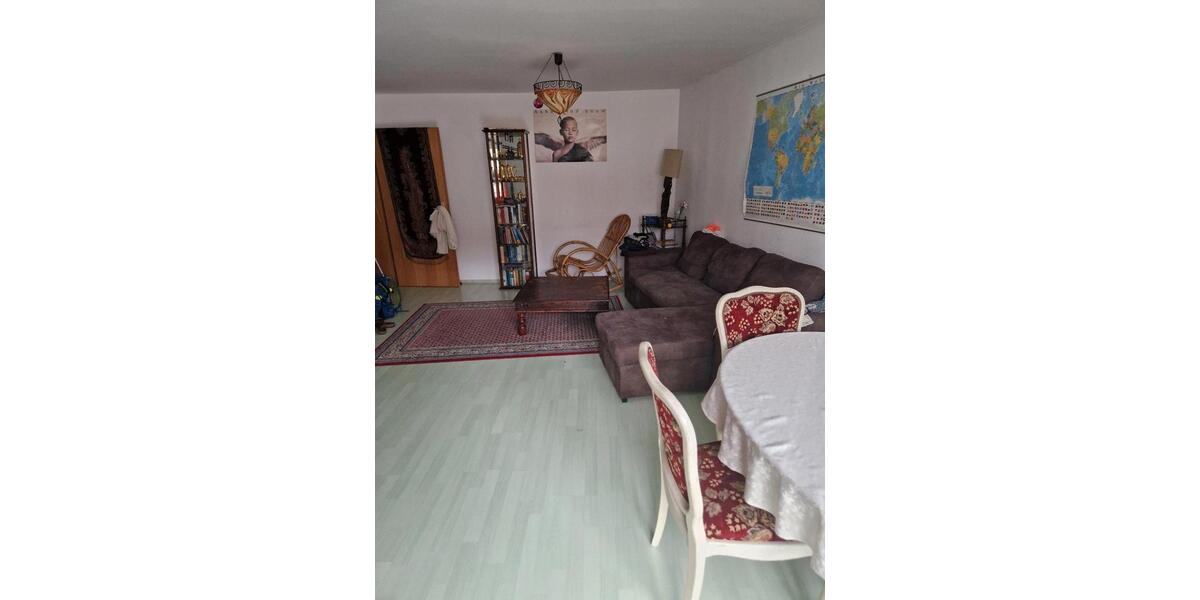 Etagenwohnung Rottenburg am Neckar - 3 Zimmer, 77 m&sup2;, 1.237&euro; | Angebot:27608573
