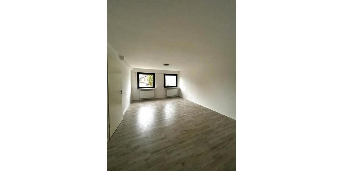 Erdgeschoßwohnung Weil Im Schönbuch - 1.5 Zimmer, 52 m&sup2;, 670&euro; | Angebot:25106630