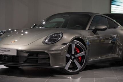 Porsche 992 2.640 km 174.880 &euro; Böblingen 71034