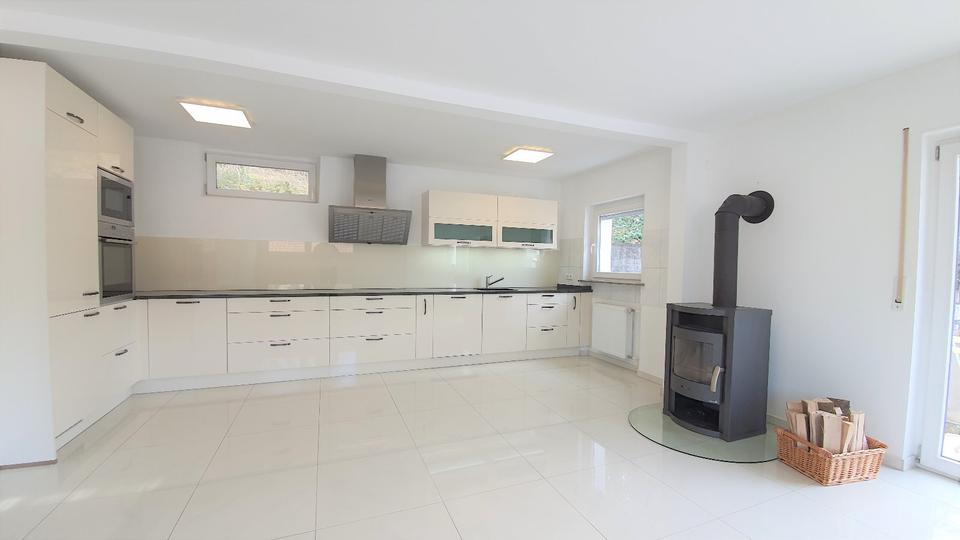 Etagenwohnung Waldenbuch - 3 Zimmer, 78 m&sup2;, 1.420&euro; | Angebot:24841709