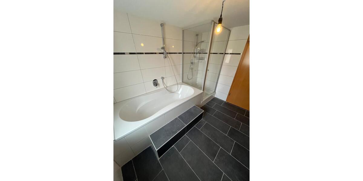 Etagenwohnung Rottenburg am Neckar - 1.400&euro; | Angebot:25859820