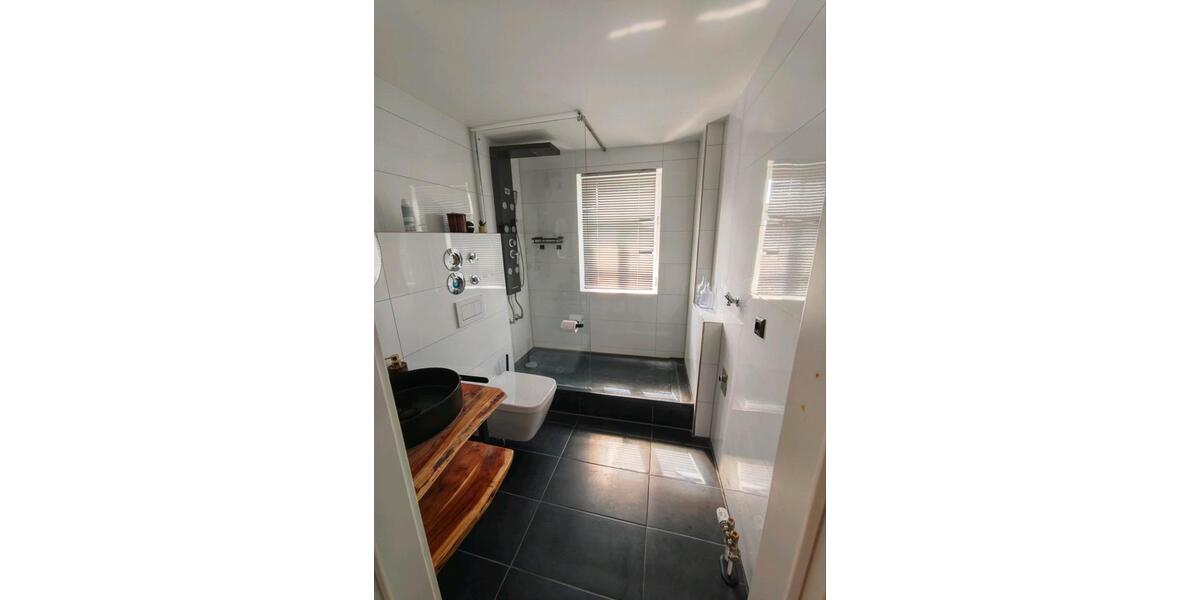 Etagenwohnung Ammerbuch - 3 Zimmer, 74 m&sup2;, 210.000&euro; | Angebot:27067339
