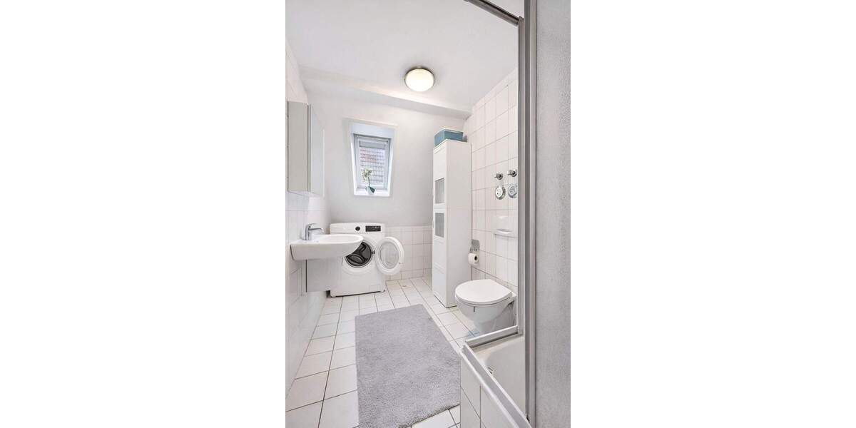 Etagenwohnung Kirchheim unter Teck Kirchheim - 2 Zimmer, 66 m&sup2;, 219.000&euro; | Angebot:25704147