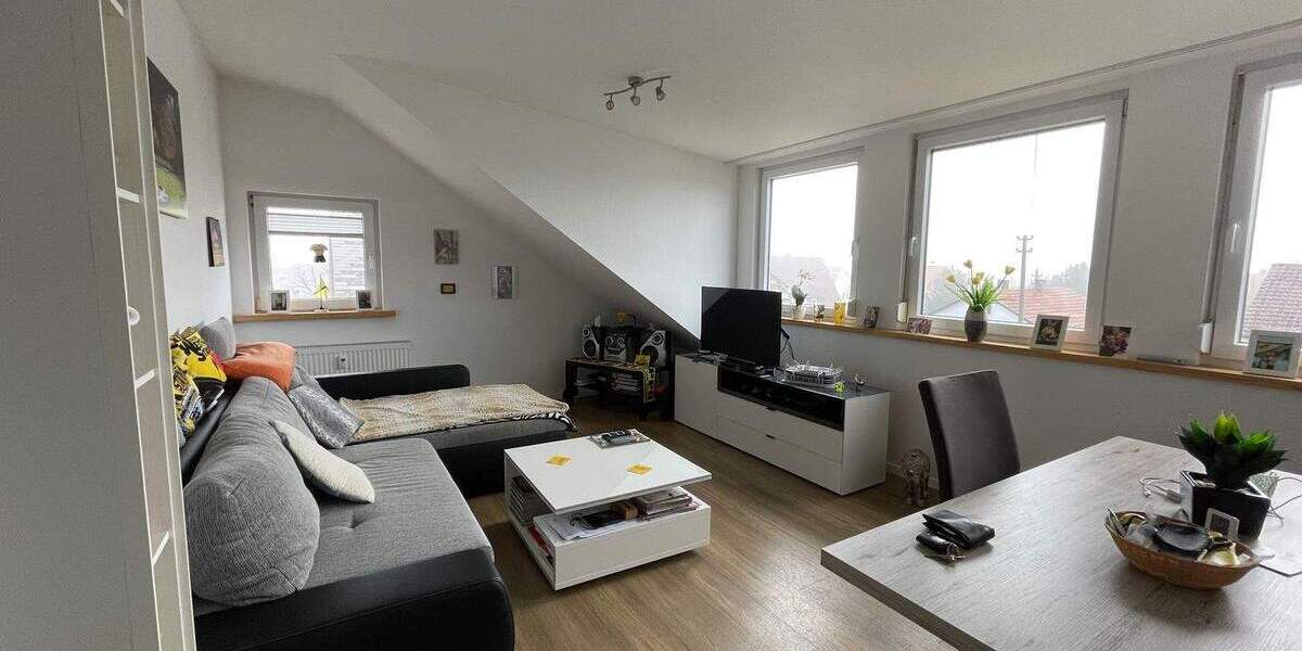 Mehrfamilienhaus, Wohnhaus Kusterdingen - 6 Zimmer, 187 m&sup2;, 699.000&euro; | Angebot:26489195