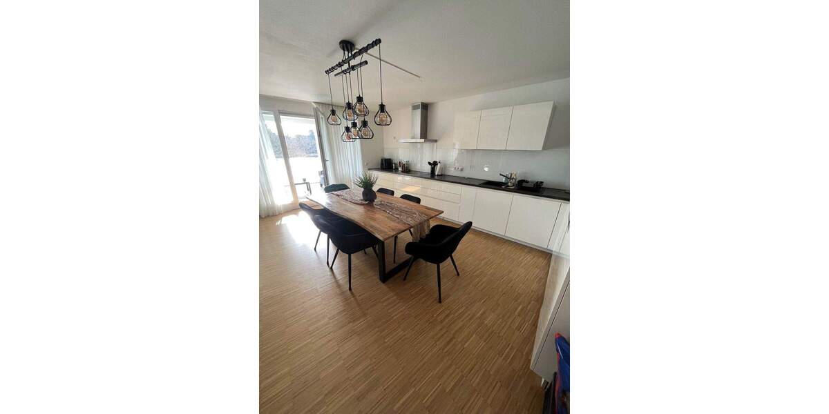 Etagenwohnung Kirchheim unter Teck Kirchheim - 3 Zimmer, 99 m&sup2;, 1.350&euro; | Angebot:25696489