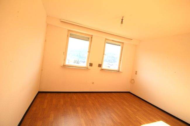 Einfamilienhaus Burladingen - 5 Zimmer, 119 m&sup2;, 198.000&euro; | Angebot:25729911
