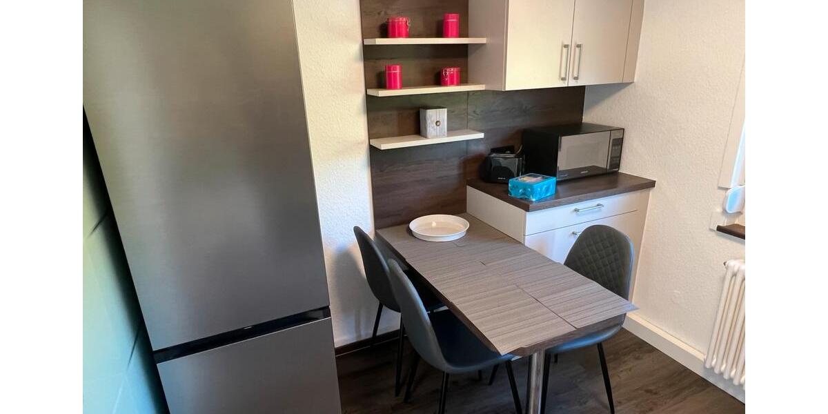 Etagenwohnung Dettingen an der Erms - 3 Zimmer, 54 m&sup2;, 990&euro; | Angebot:25332680