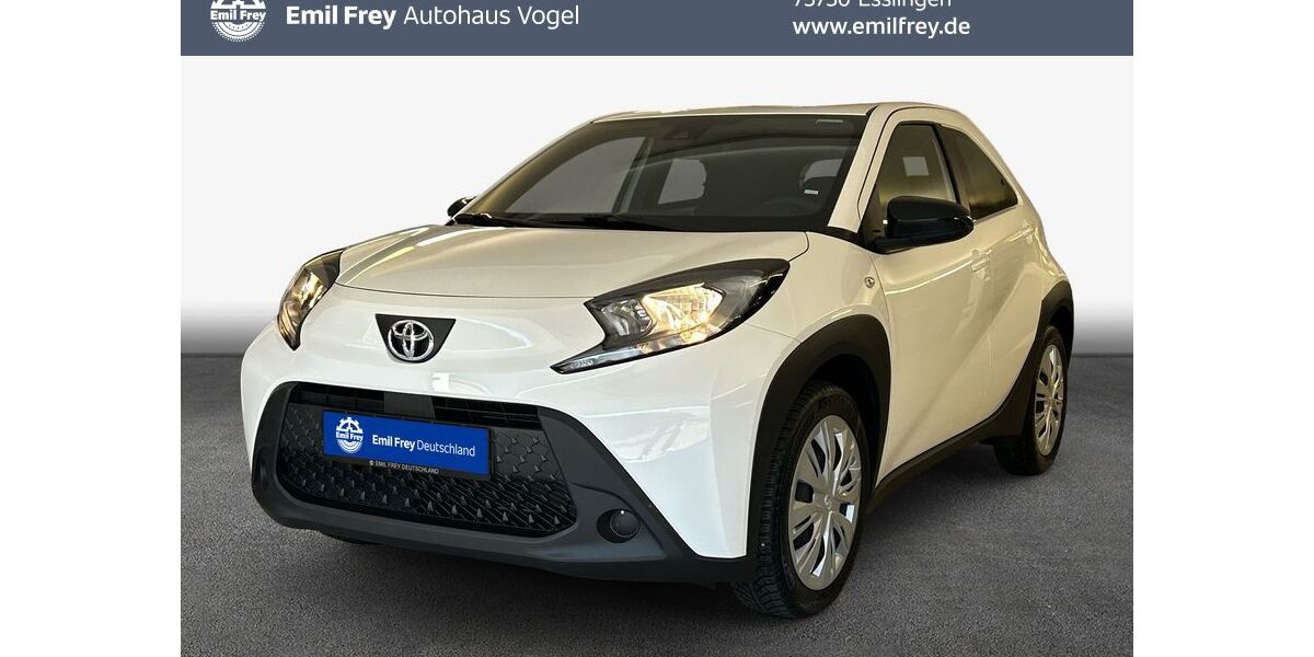 Toyota Aygo (X) 15.000 km 16.880 &euro; Esslingen 73730