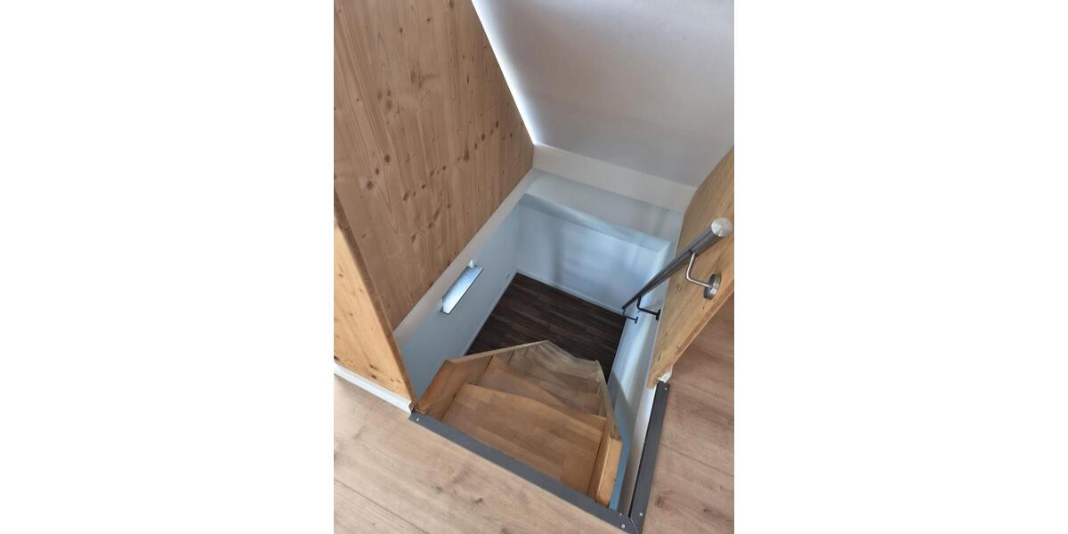 Dachgeschoßwohnung Reutlingen Reutlingen-Betzingen - 2 Zimmer, 60 m&sup2;, 840&euro; | Angebot:27567280