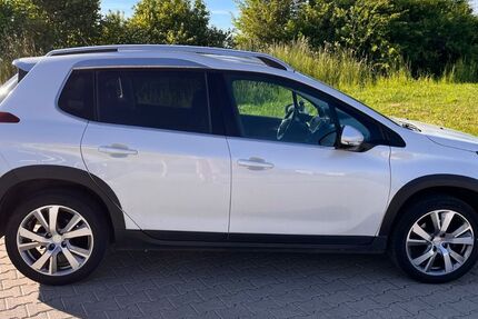 Peugeot 2008 124.200 km 6.200 &euro; Bisingen 72406