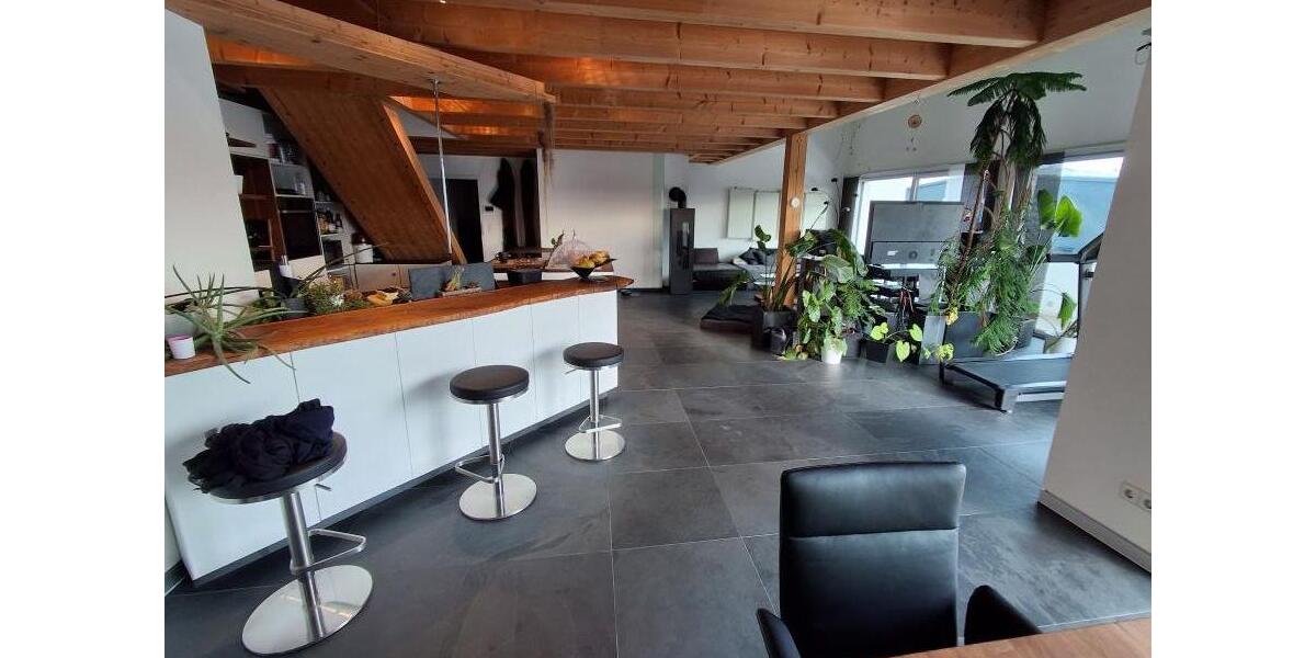 Provisionsfrei* Moderne Gewerbeimmobilie mit Büro, Wohnung und Halle - KfW 70, Solaranlage, hochwertige Ausstattung - Gewerbeobjekt Altdorf | Angebot:23812378